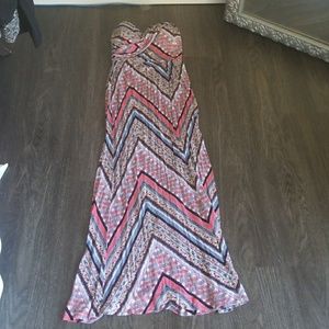 Strappless printed maxi dress + Sundress